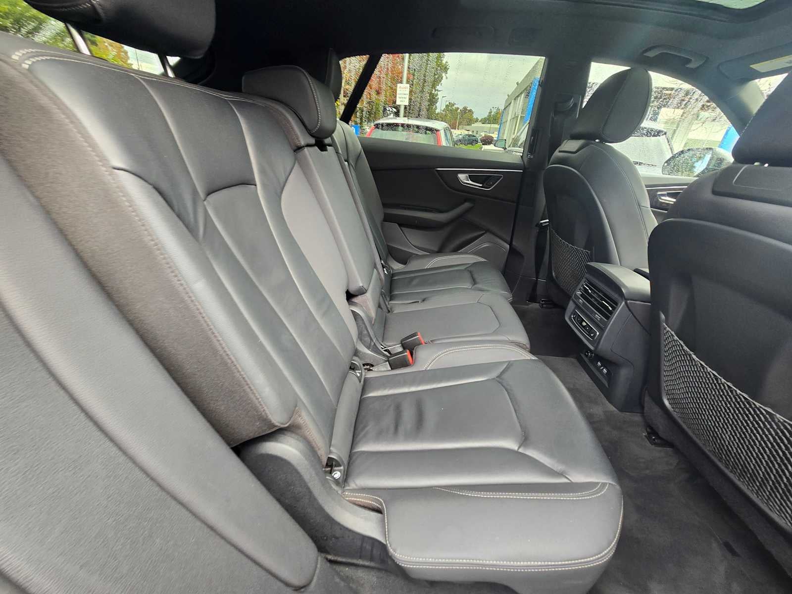 2020 Audi Q8 Premium