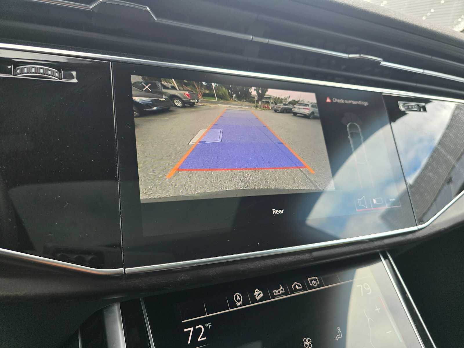 2020 Audi Q8 Premium