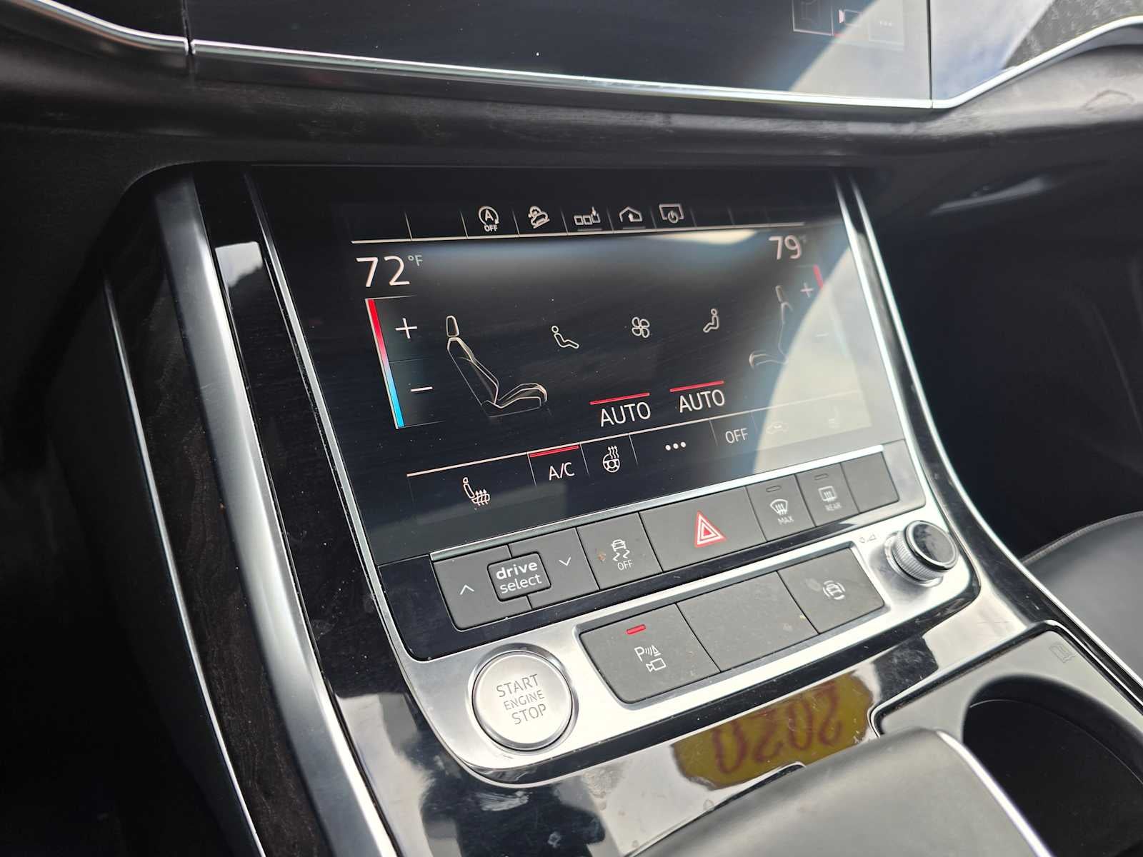 2020 Audi Q8 Premium