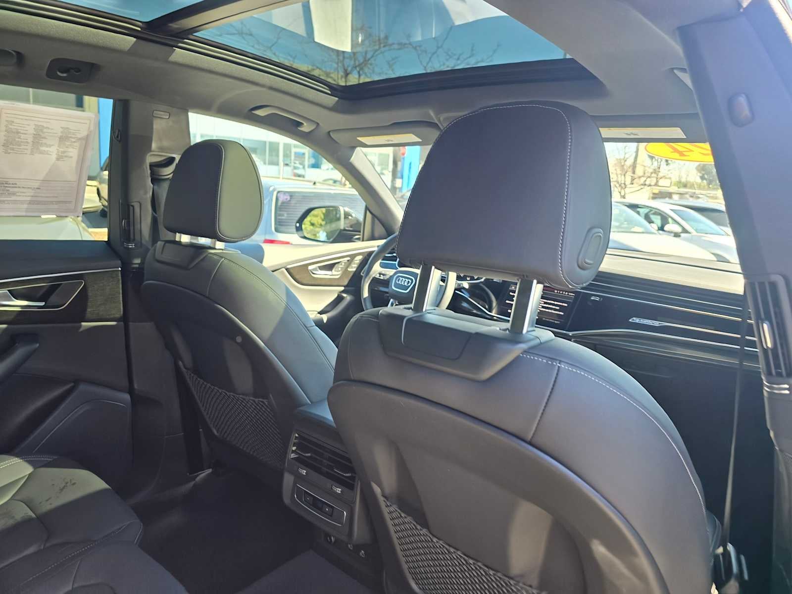 2024 Audi Q8 Premium