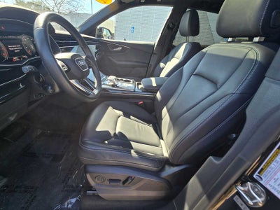 2024 Audi Q8 Premium