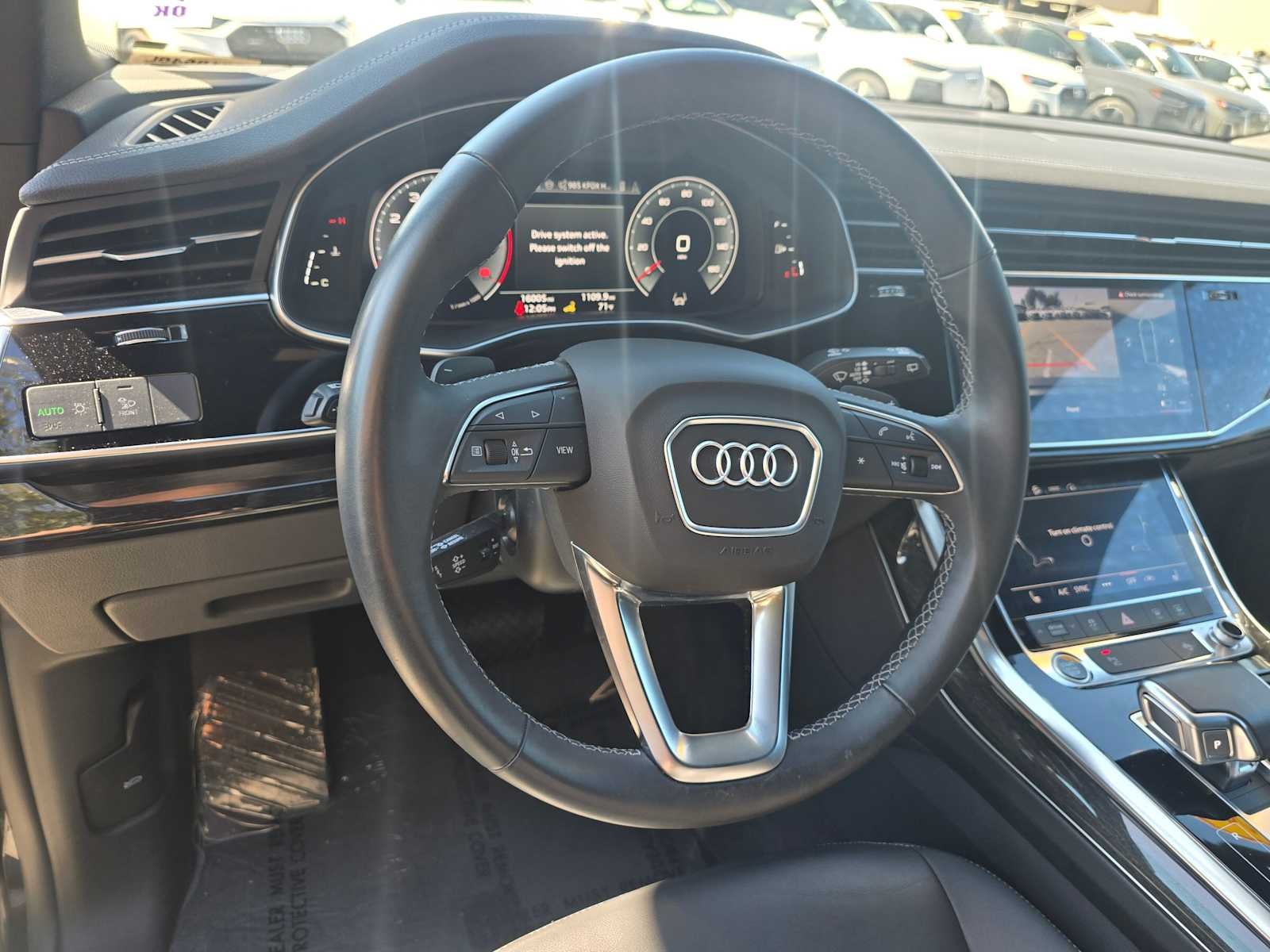 2024 Audi Q8 Premium