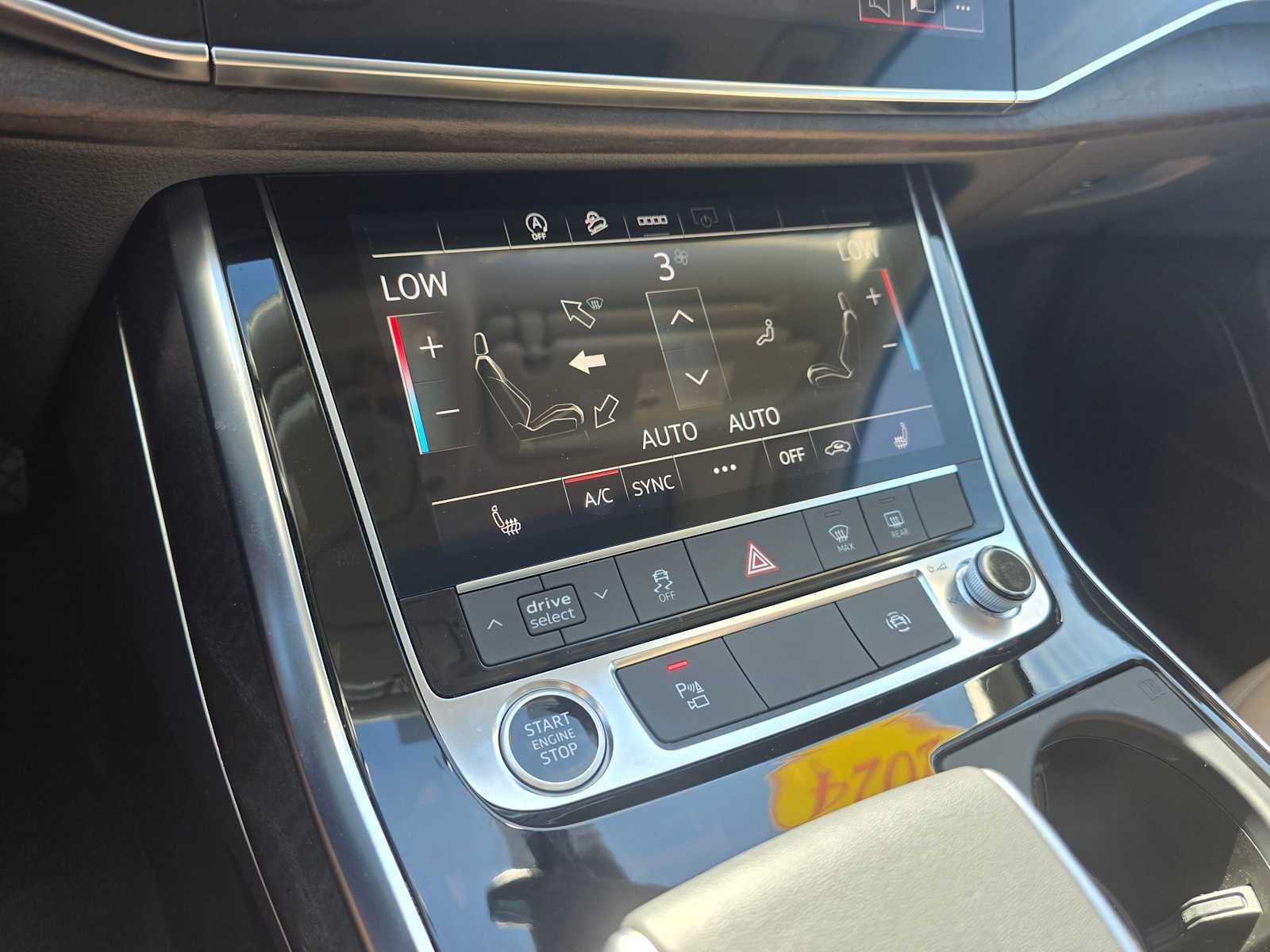 2025 Audi Q7 Premium