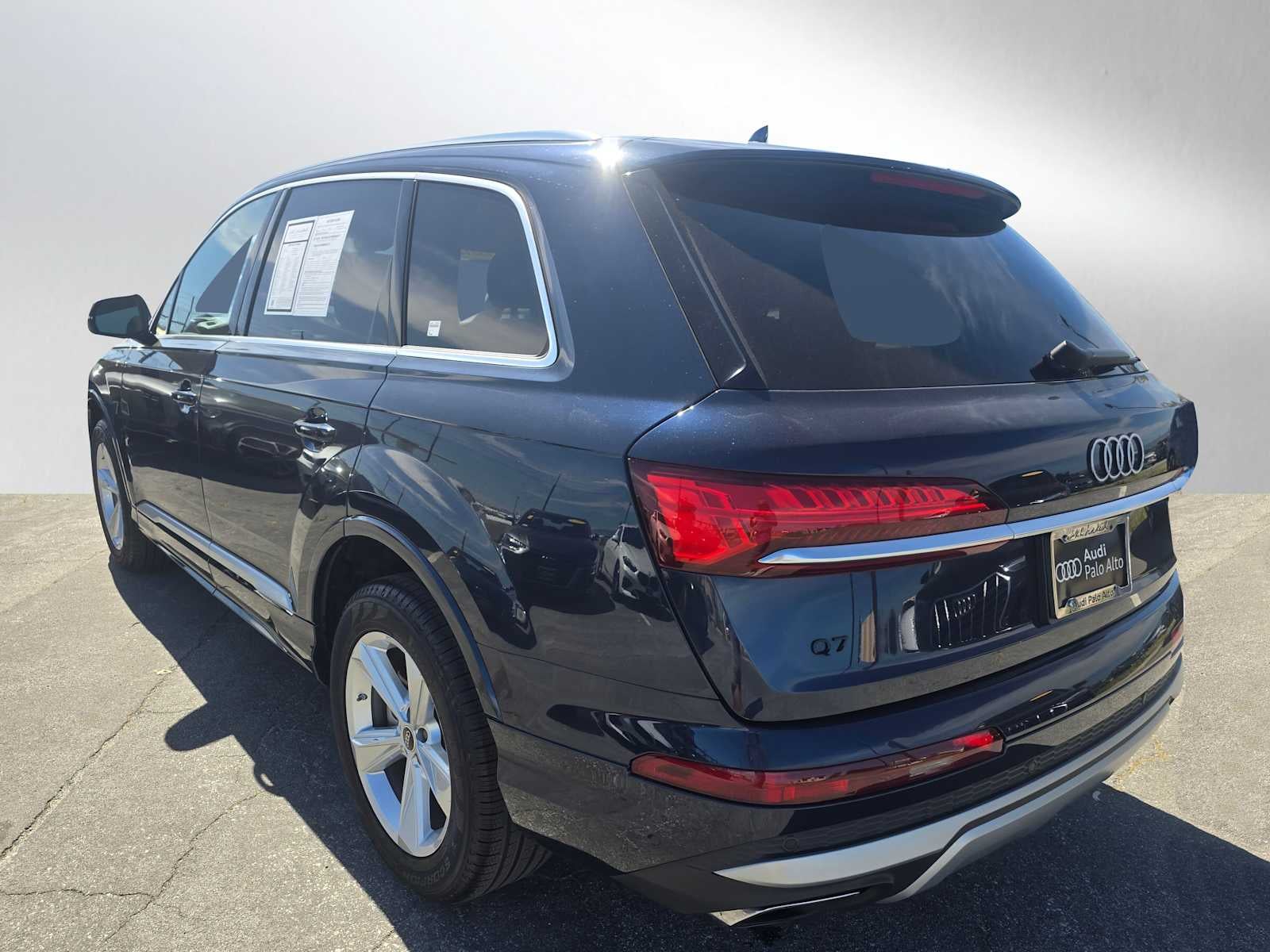 2025 Audi Q7 Premium