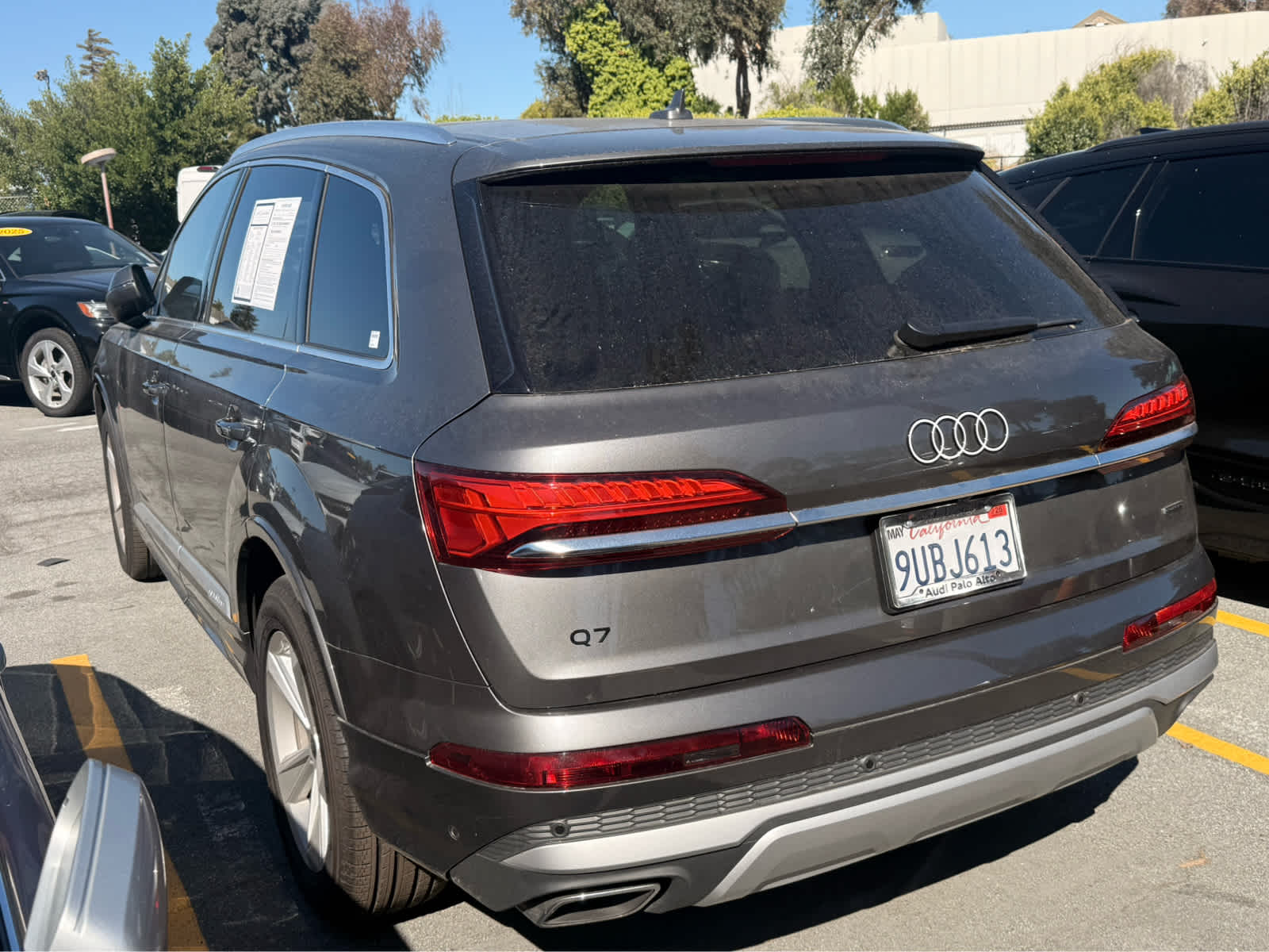 2025 Audi Q7 Premium