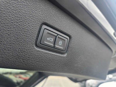 2023 Audi SQ7 Premium Plus