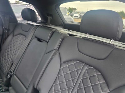 2023 Audi SQ7 Premium Plus