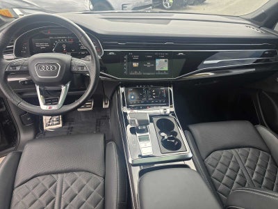 2023 Audi SQ7 Premium Plus