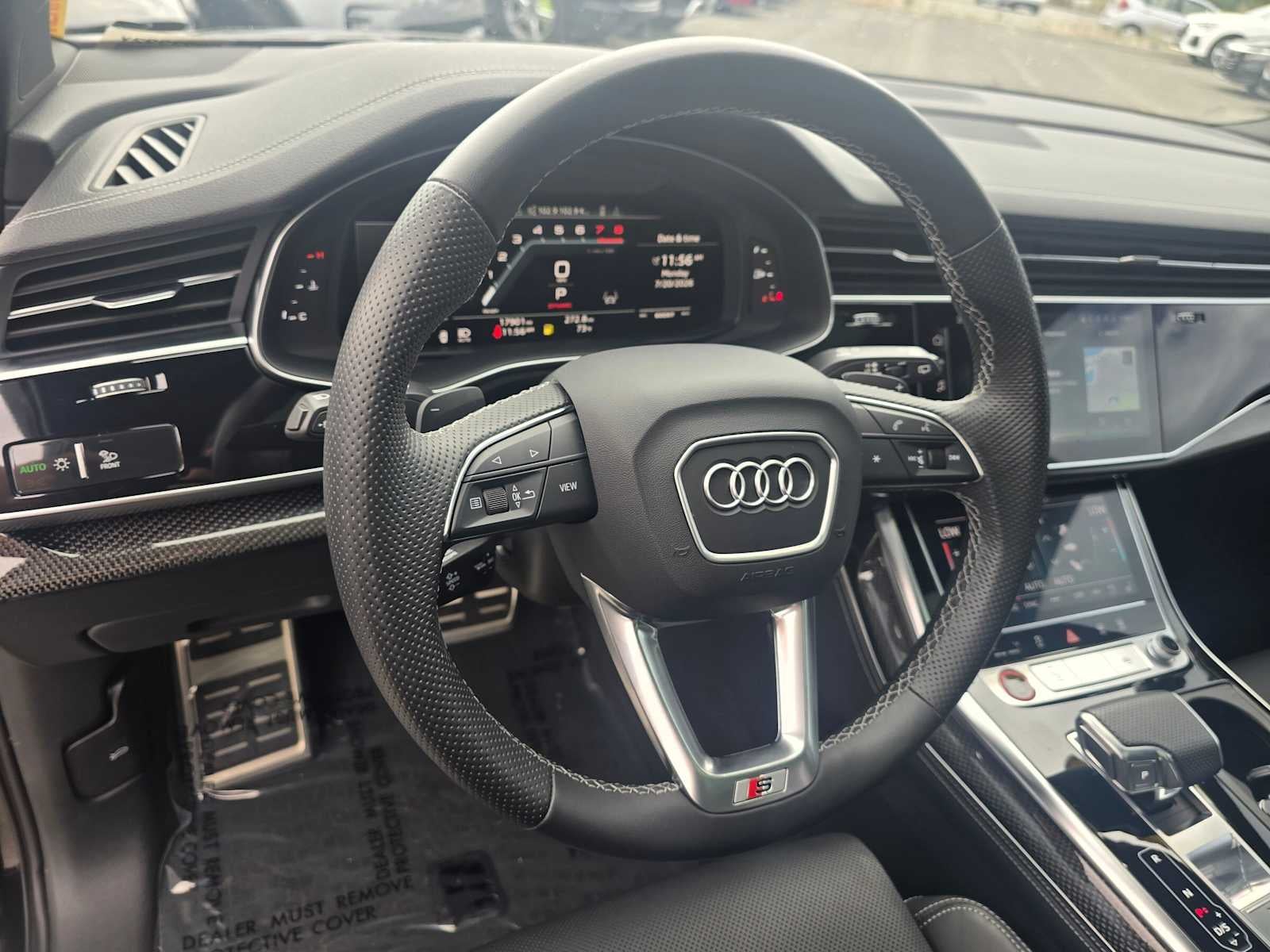 2023 Audi SQ7 Premium Plus