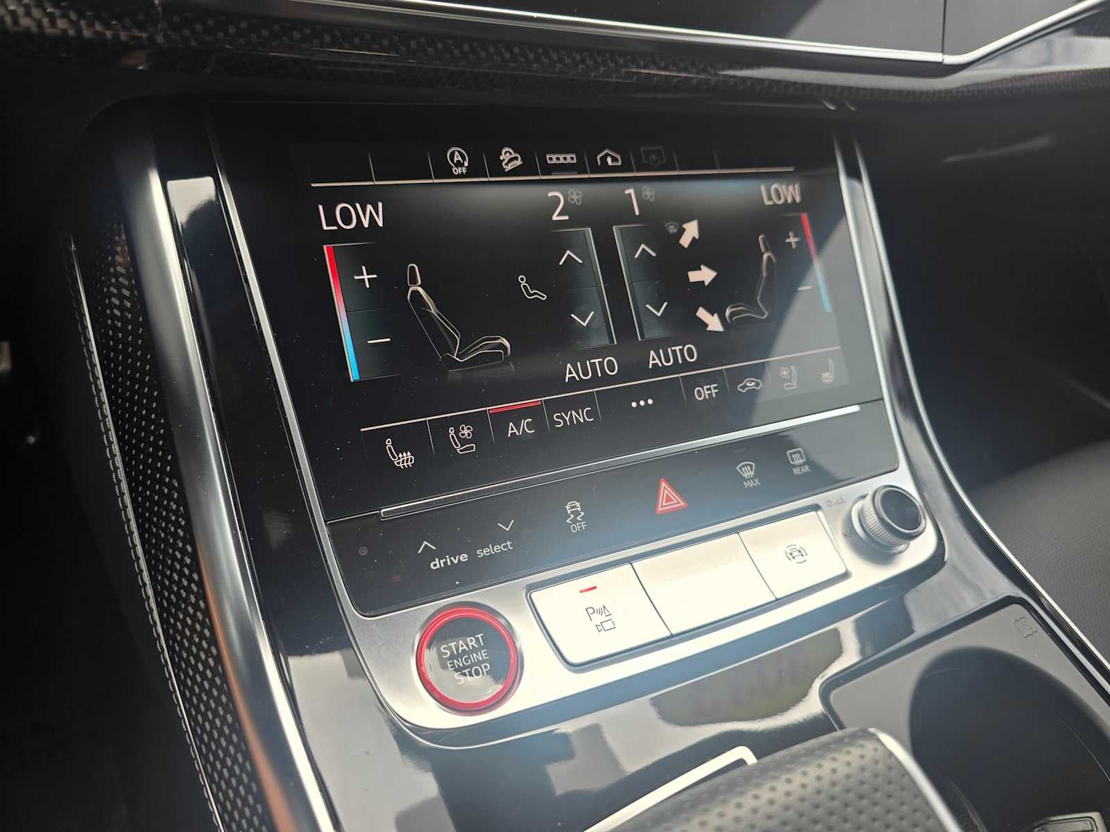 2023 Audi SQ7 Premium Plus