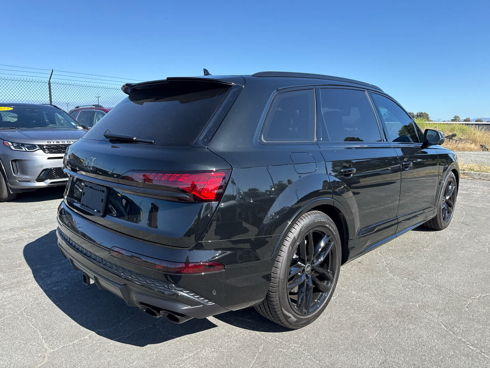 2025 Audi SQ7 Premium Plus