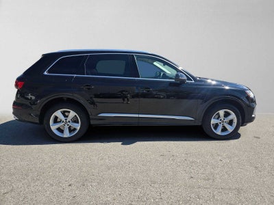 2023 Audi Q7 Premium