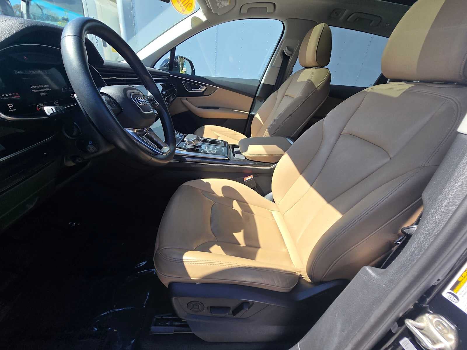 2023 Audi Q7 Premium