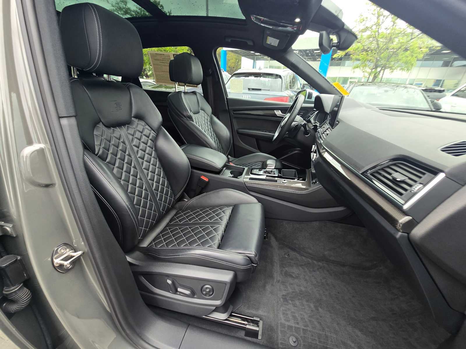 2023 Audi SQ5 Premium Plus