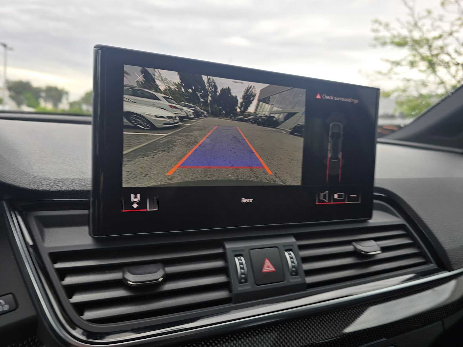 2023 Audi SQ5 Premium Plus