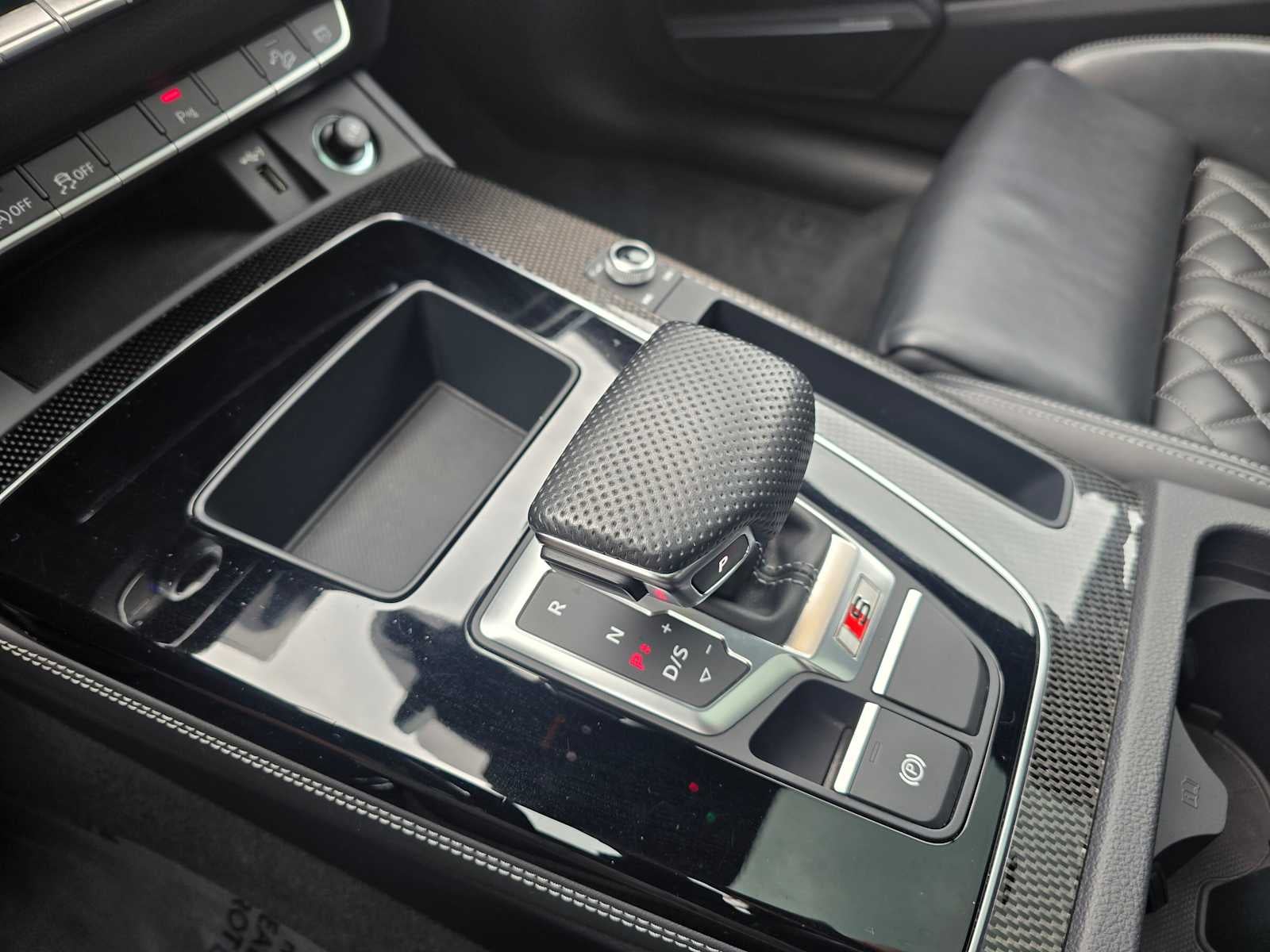 2023 Audi SQ5 Premium Plus