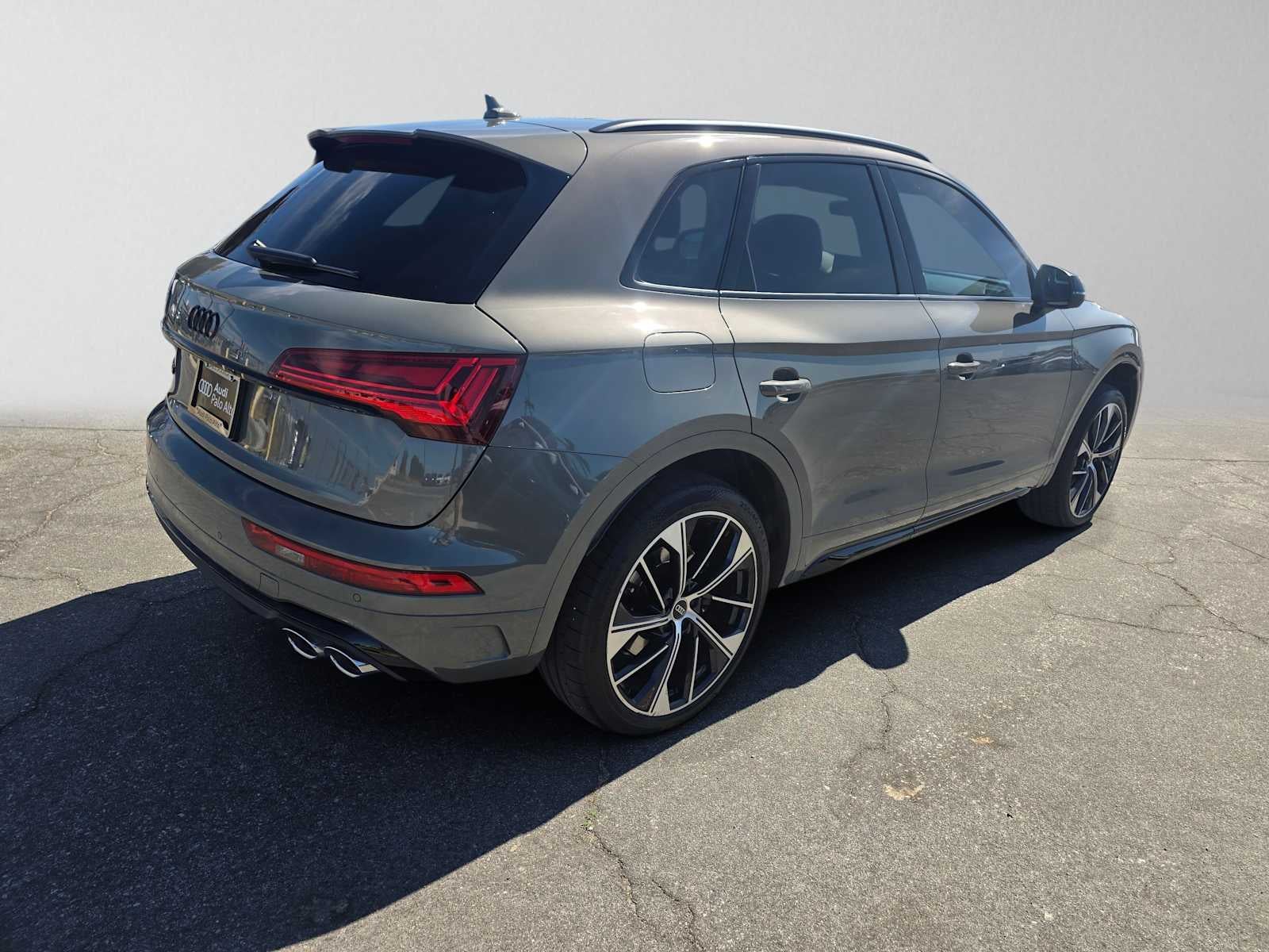 2023 Audi SQ5 Premium Plus