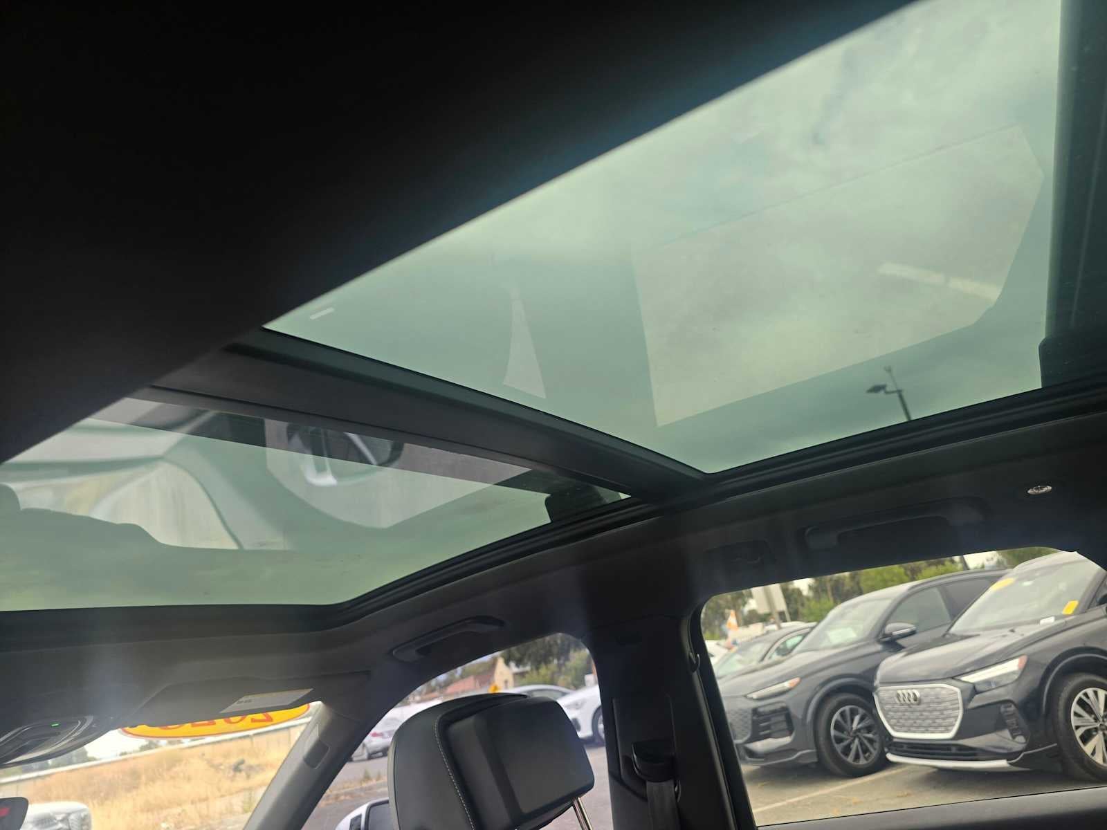 2023 Audi SQ5 Premium Plus