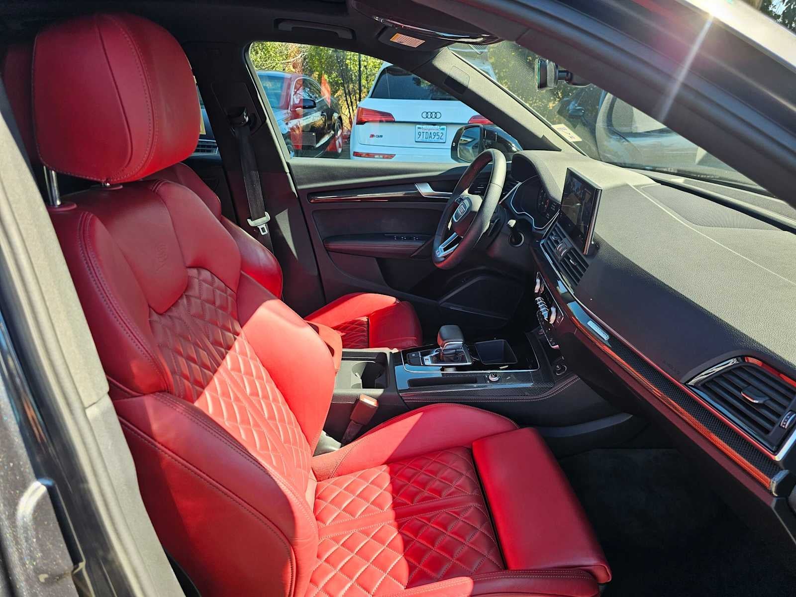 2023 Audi SQ5 Premium Plus