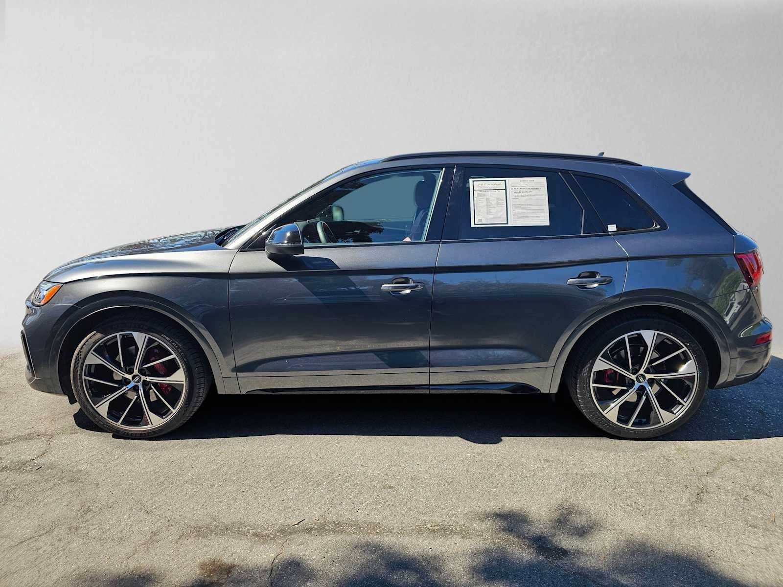 2023 Audi SQ5 Premium Plus