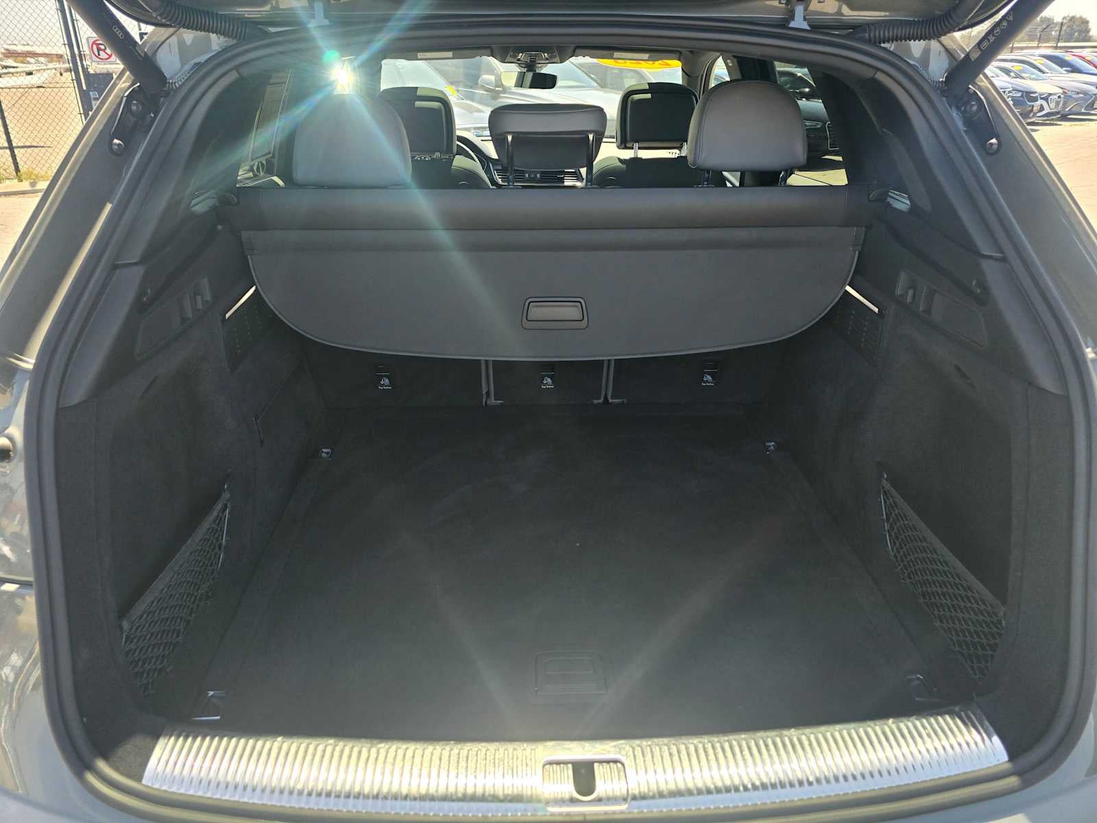 2023 Audi SQ5 Premium Plus