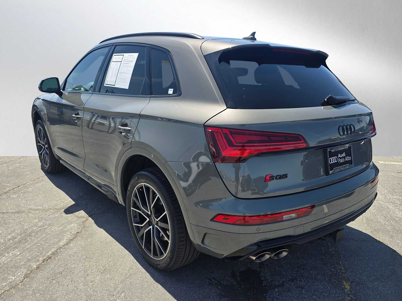 2023 Audi SQ5 Premium Plus