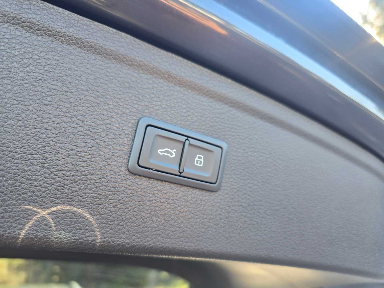 2023 Audi Q5 Premium Plus