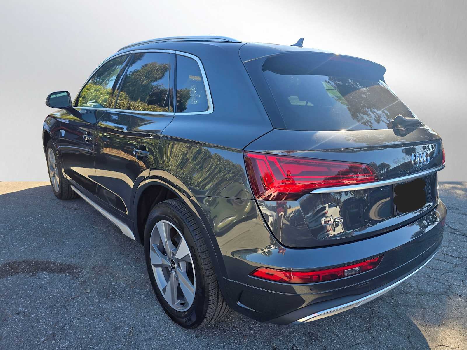 2023 Audi Q5 Premium Plus