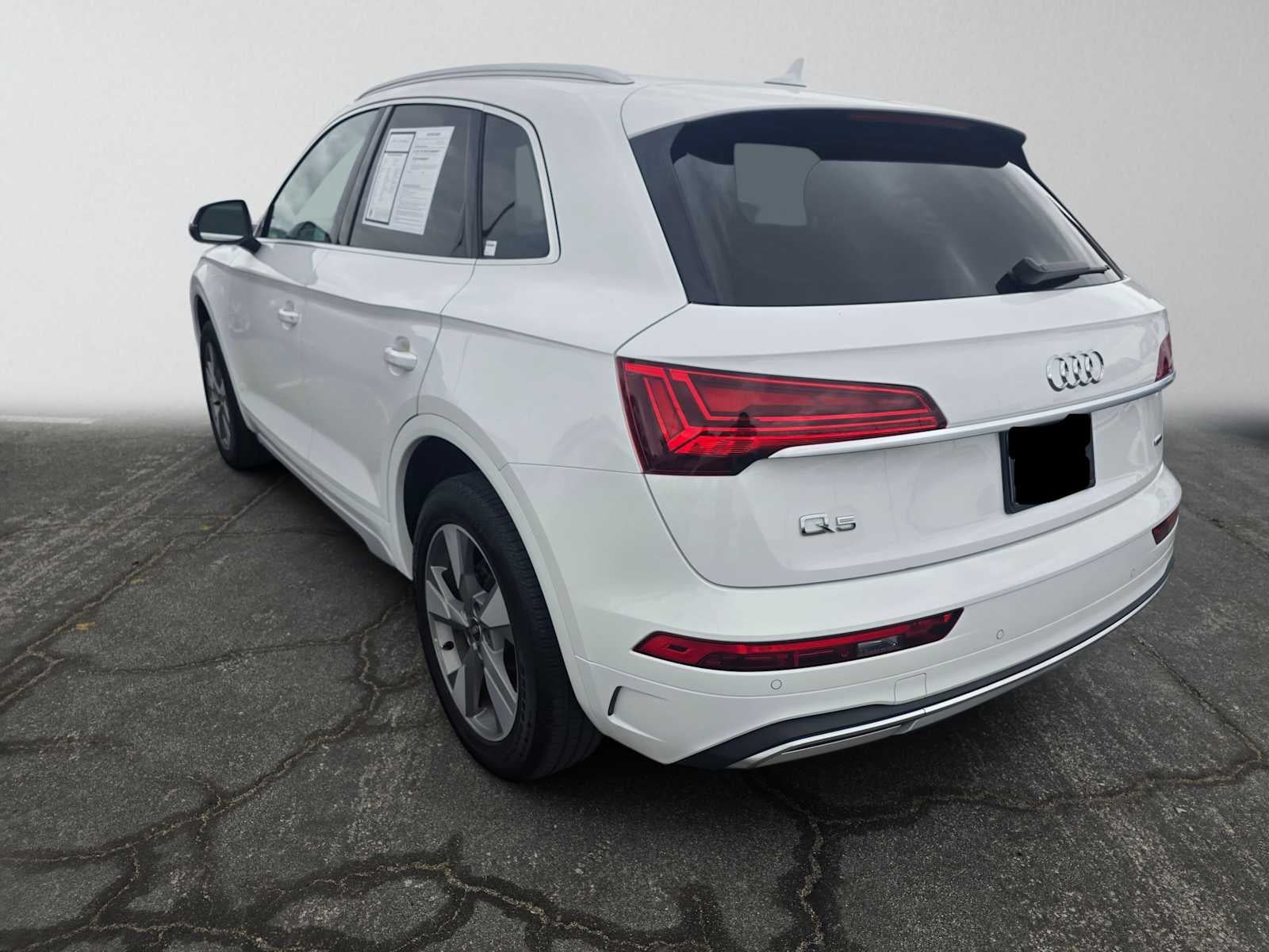 2023 Audi Q5 Premium Plus