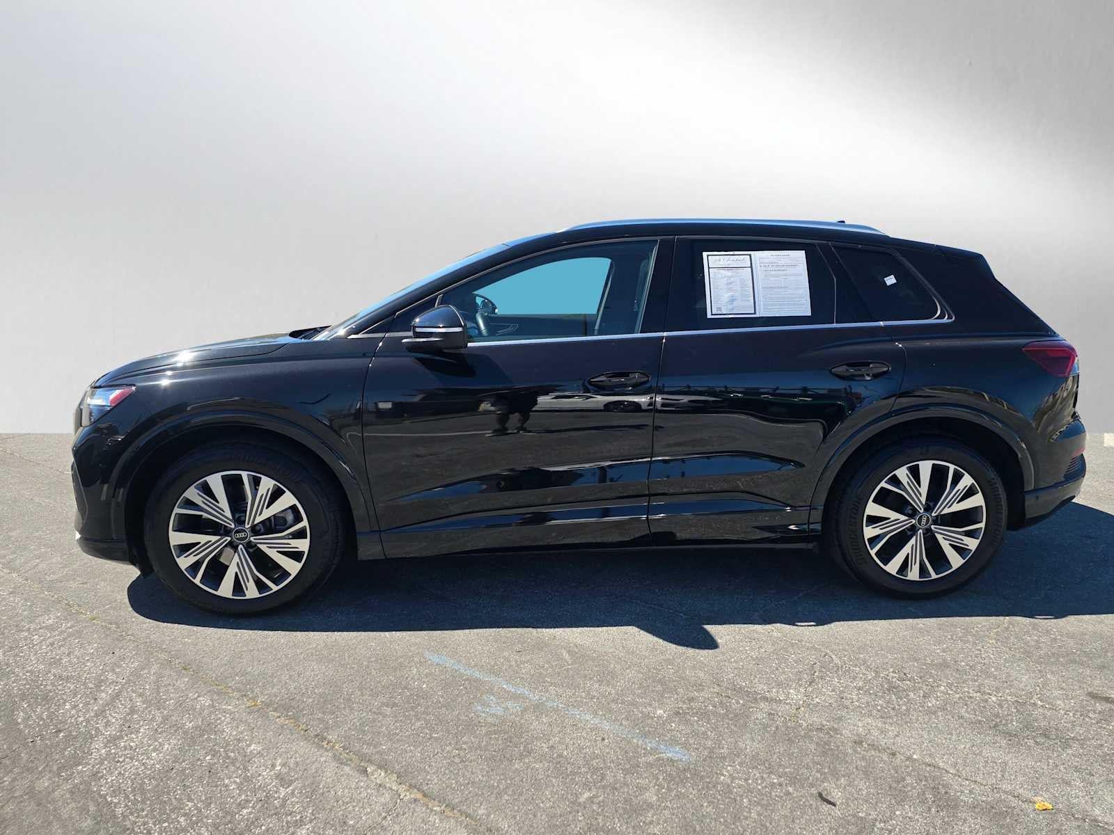 2023 Audi Q4 e-tron Premium Plus