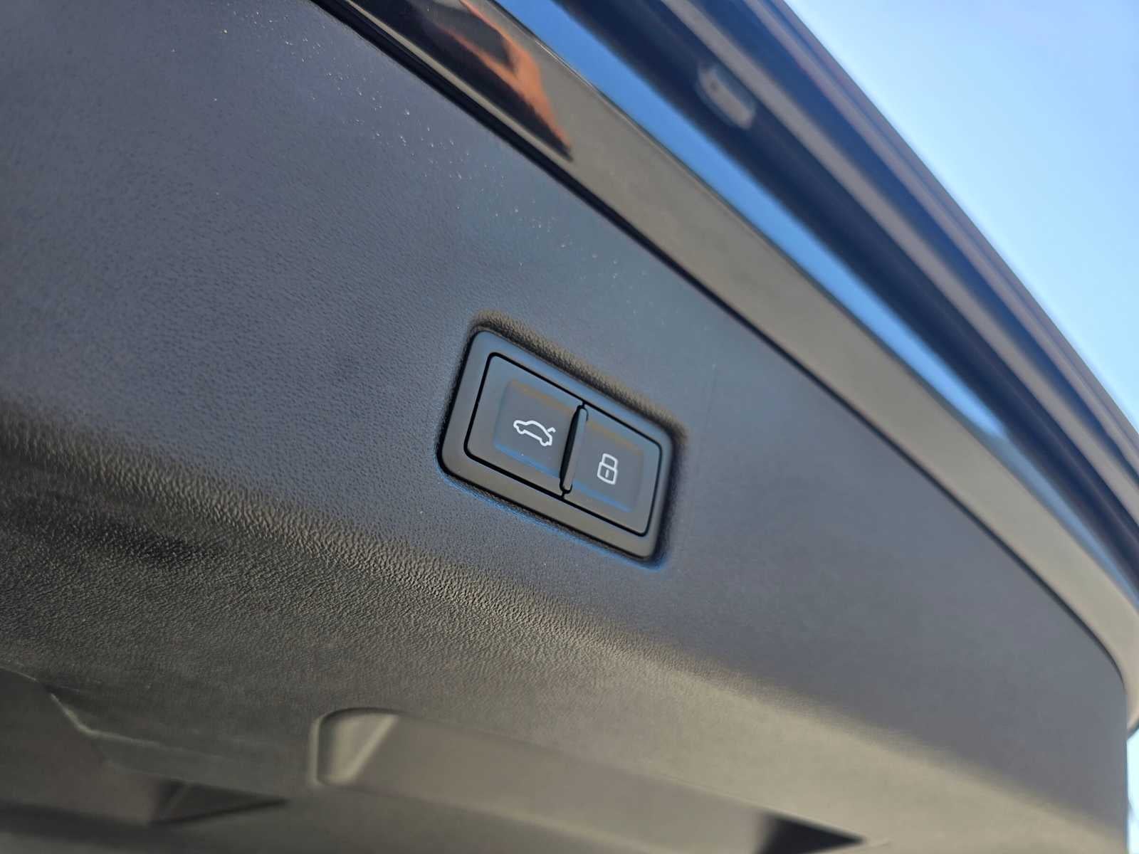 2023 Audi Q4 e-tron Premium Plus