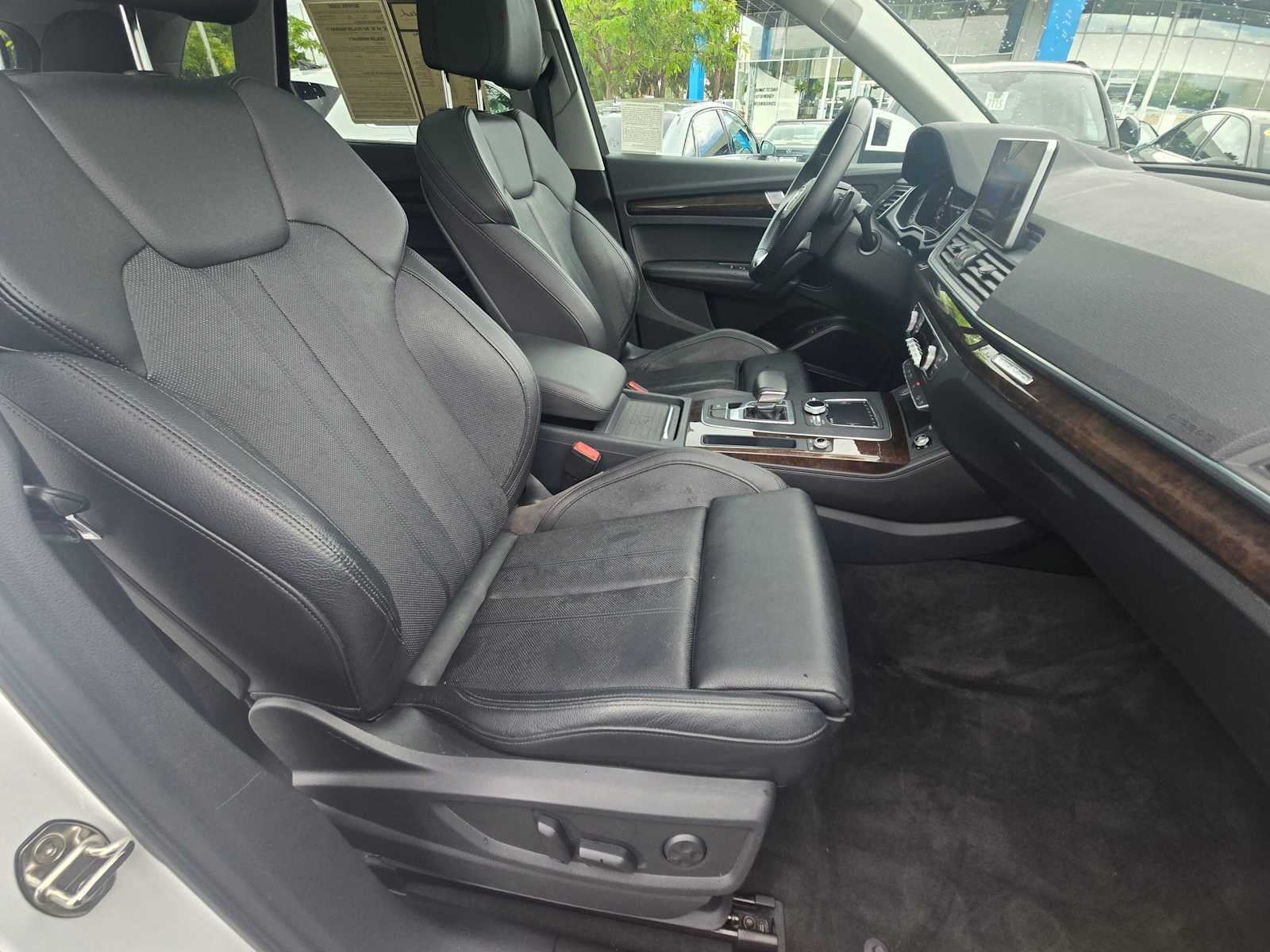 2019 Audi Q5 Premium Plus