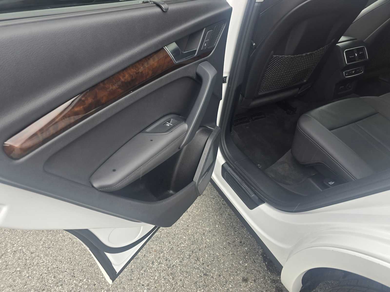 2019 Audi Q5 Premium Plus