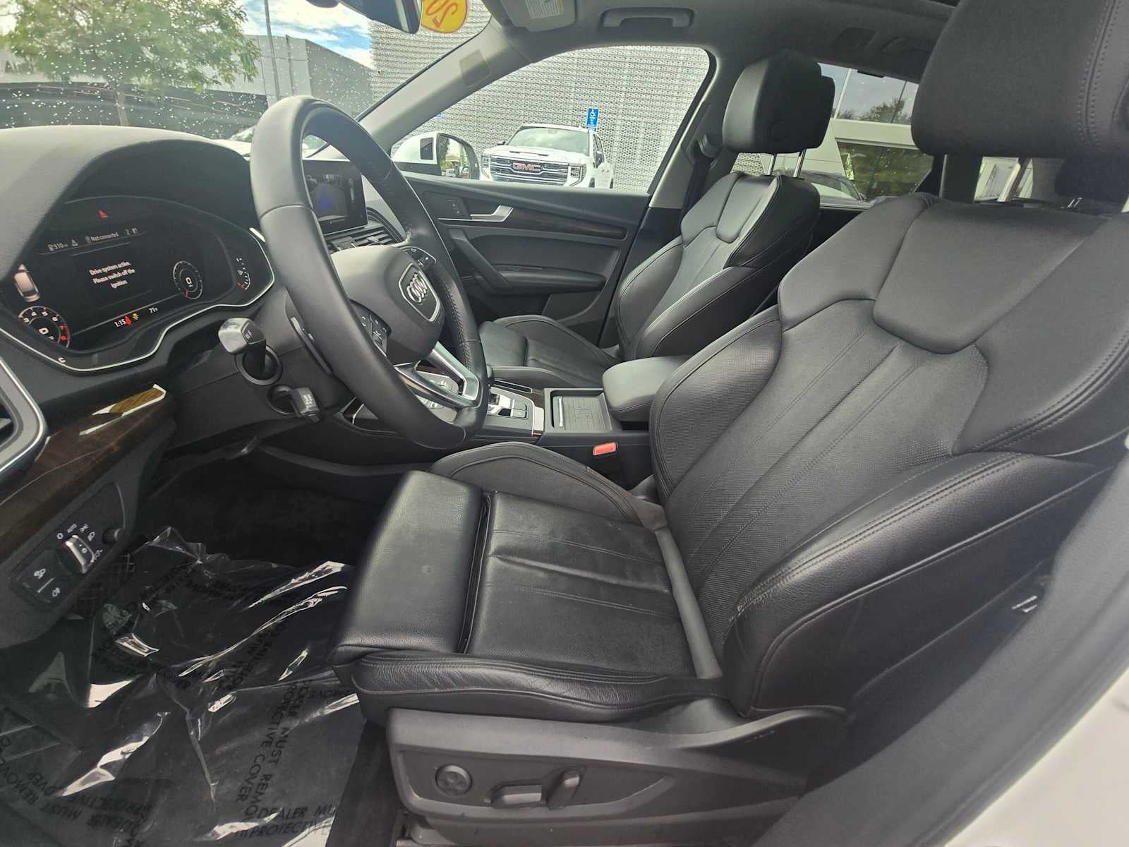 2019 Audi Q5 Premium Plus
