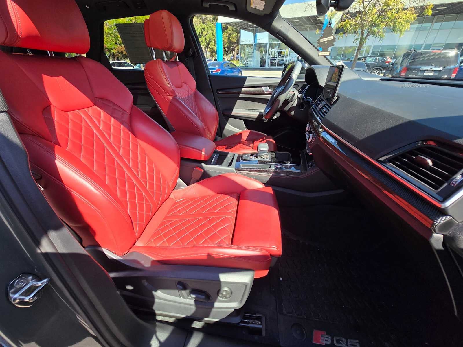 2024 Audi SQ5 Prestige