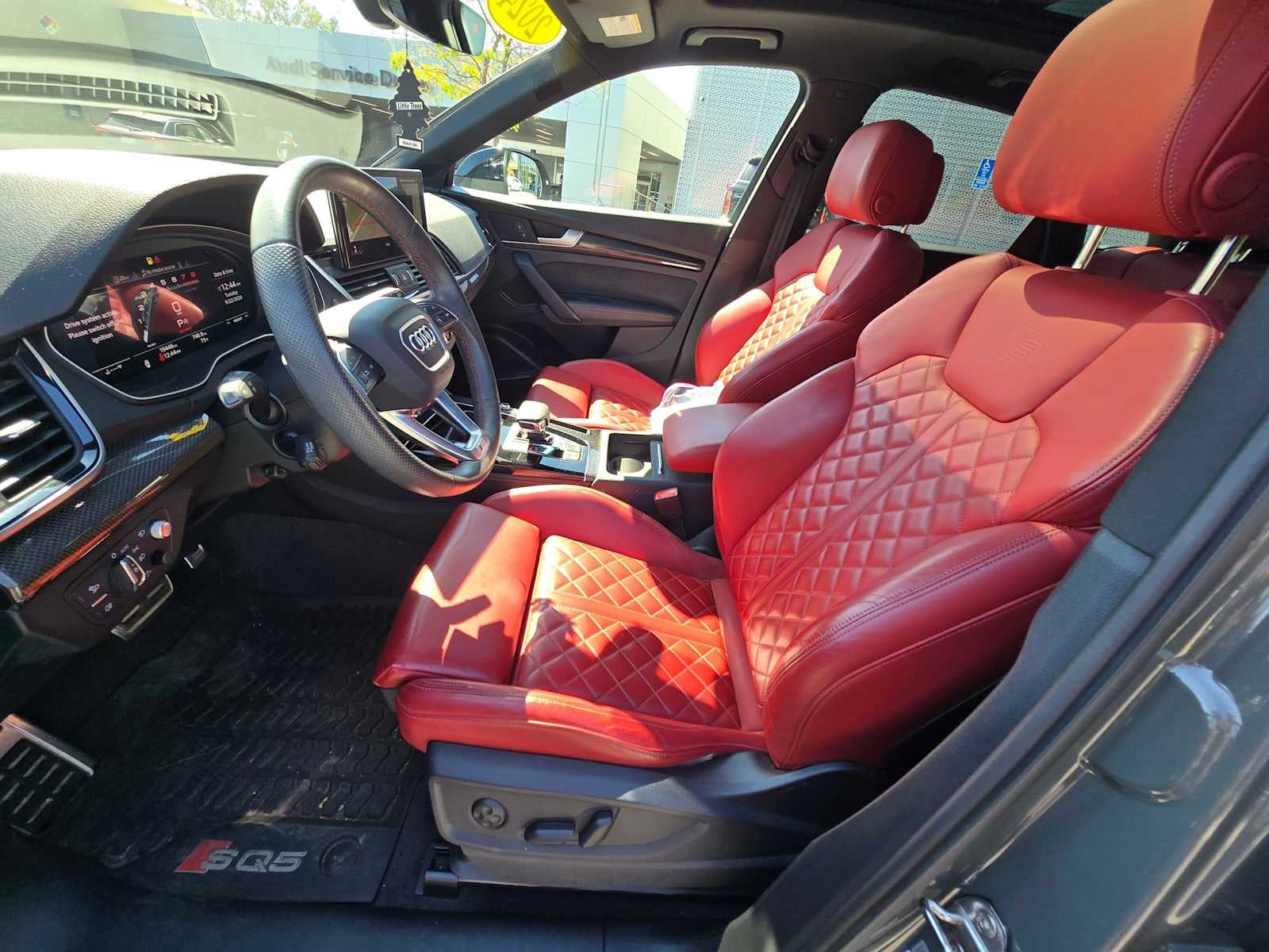 2024 Audi SQ5 Prestige