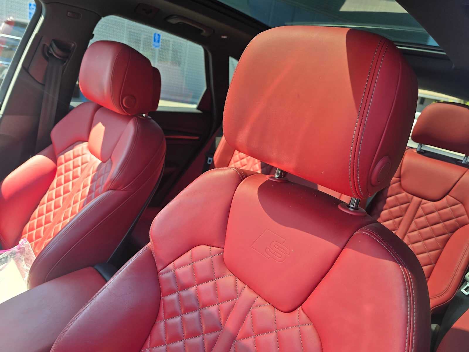 2024 Audi SQ5 Prestige