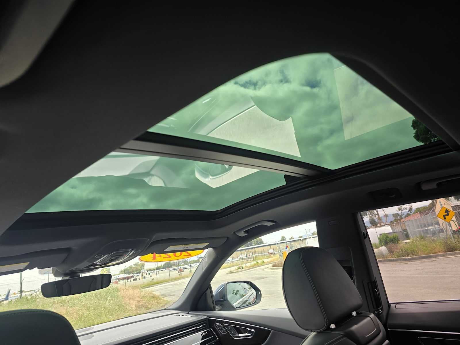 2024 Audi Q8 Prestige