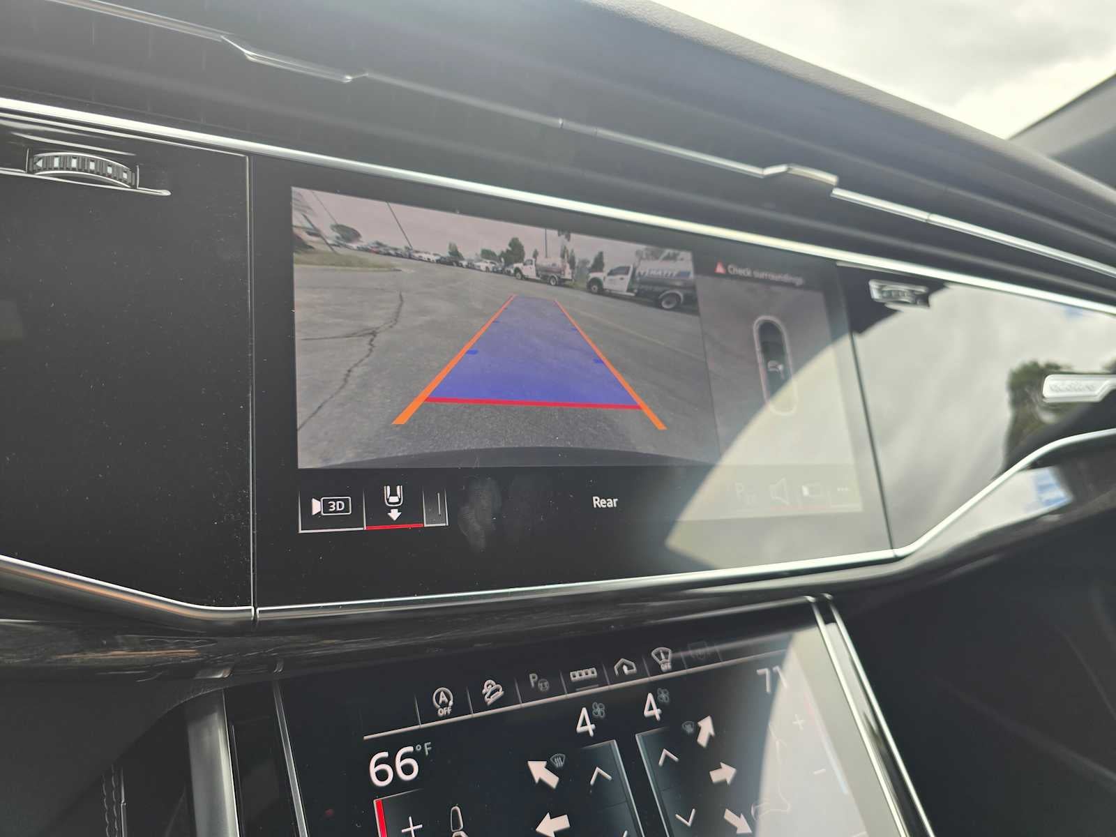 2024 Audi Q8 Prestige