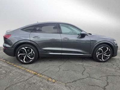 2024 Audi Q8 e-tron Sportback S line Prestige