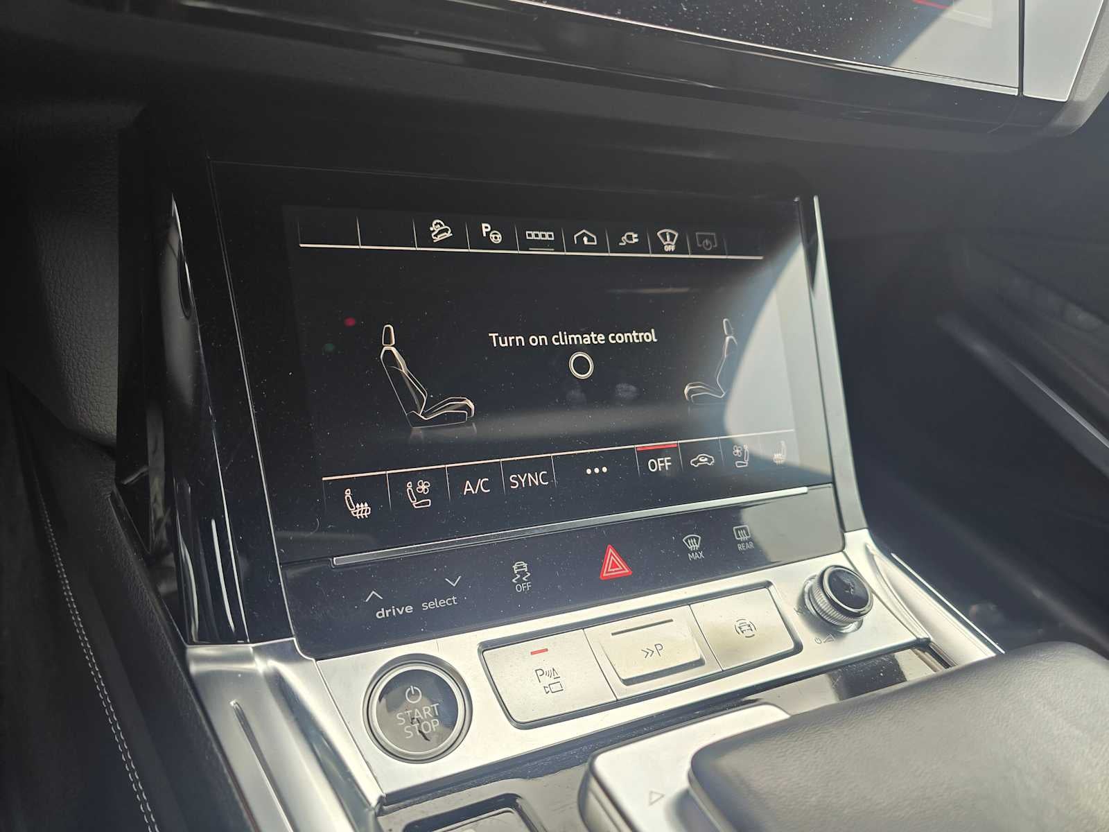 2024 Audi Q8 e-tron Sportback S line Prestige