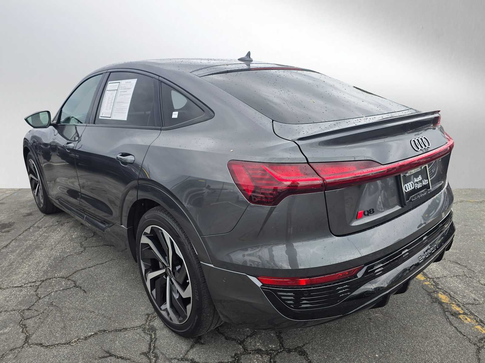 2024 Audi Q8 e-tron Sportback S line Prestige