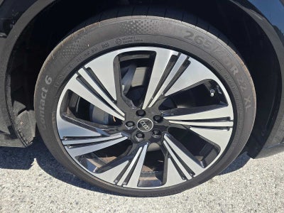 2024 Audi Q8 e-tron Sportback S line Prestige