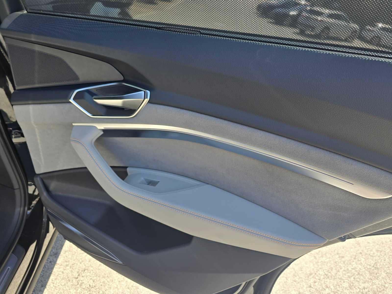 2024 Audi Q8 e-tron Sportback S line Prestige