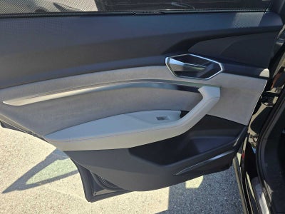 2024 Audi Q8 e-tron Sportback S line Prestige