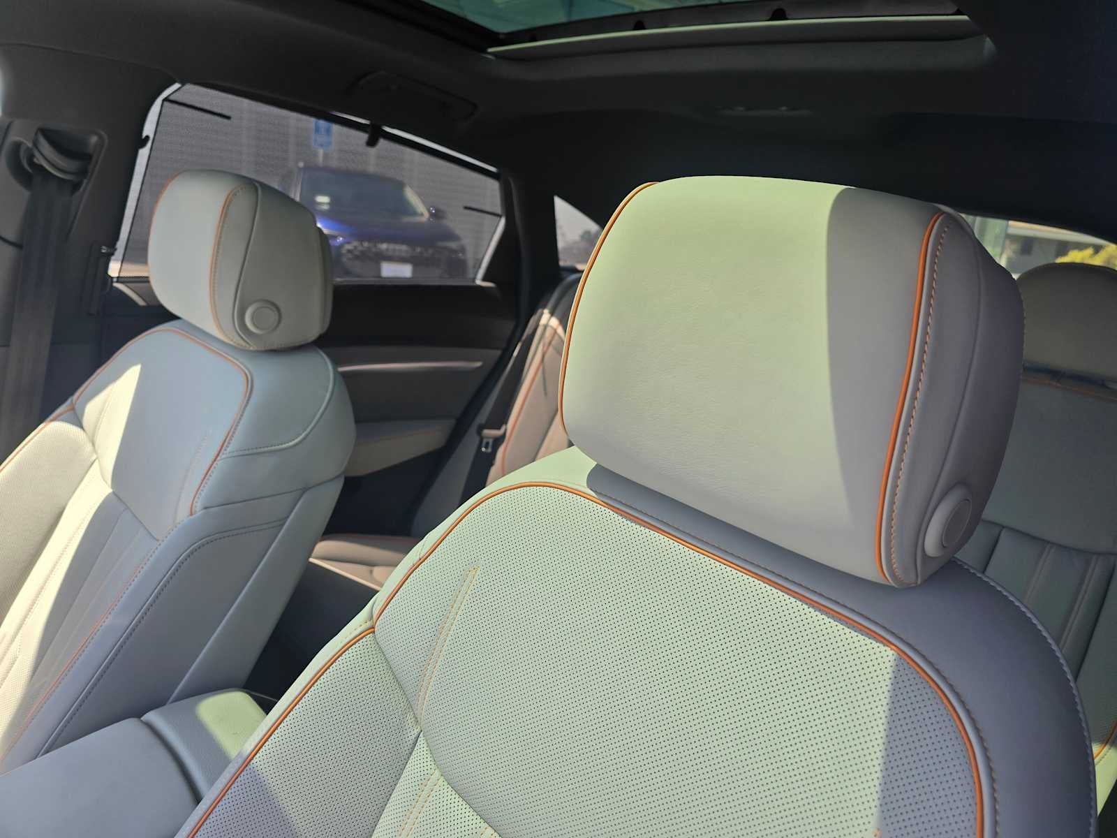 2024 Audi Q8 e-tron Sportback S line Prestige