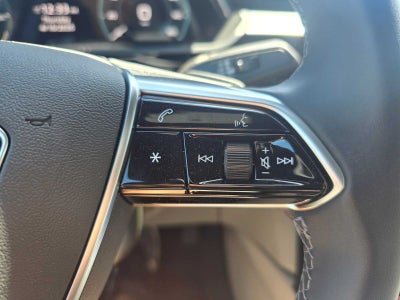 2024 Audi Q8 e-tron Sportback S line Prestige