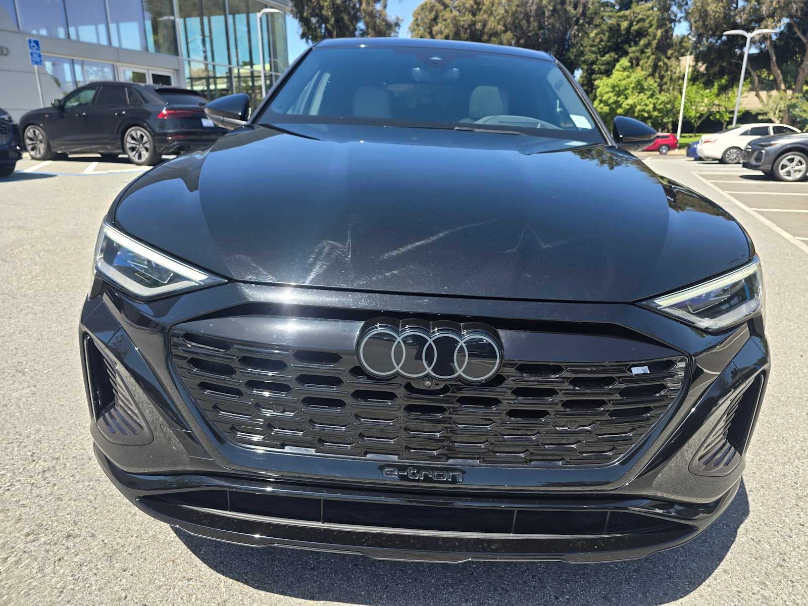 2024 Audi Q8 e-tron Sportback S line Prestige