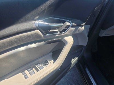 2024 Audi Q8 e-tron Sportback S line Prestige