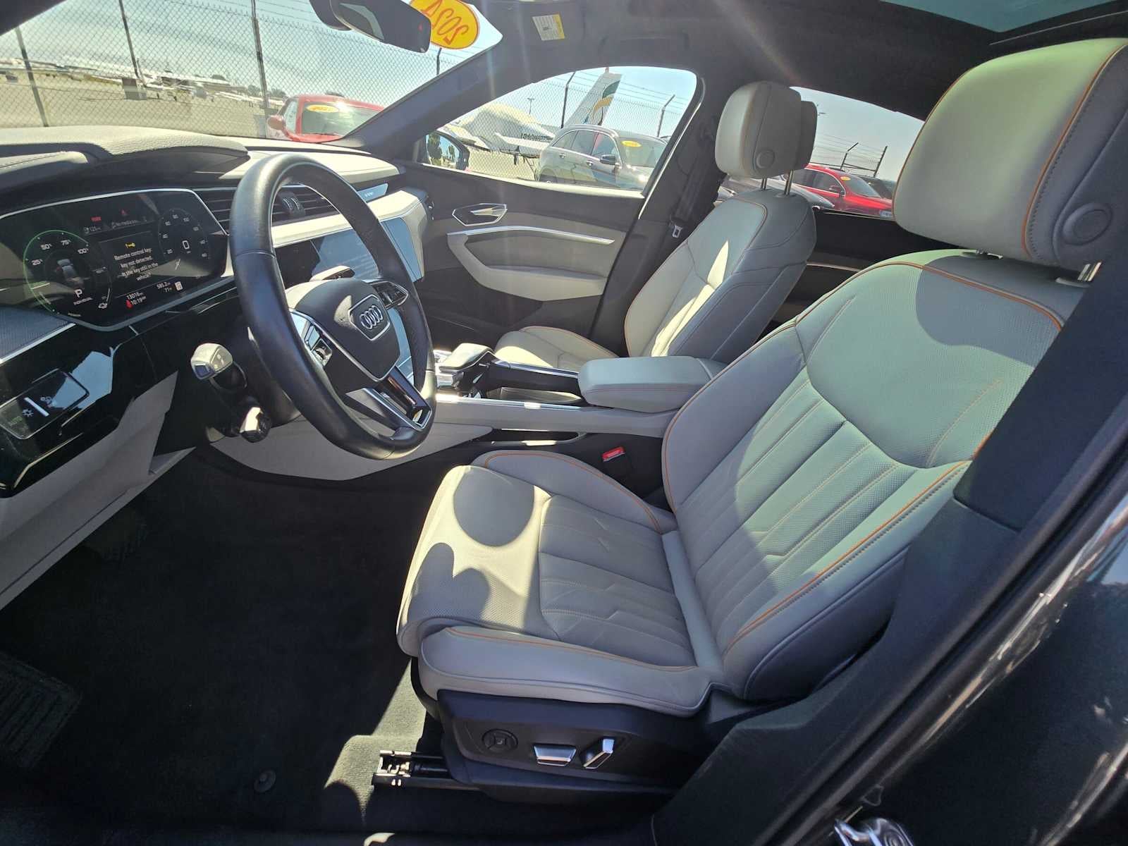 2024 Audi Q8 e-tron Sportback S line Prestige